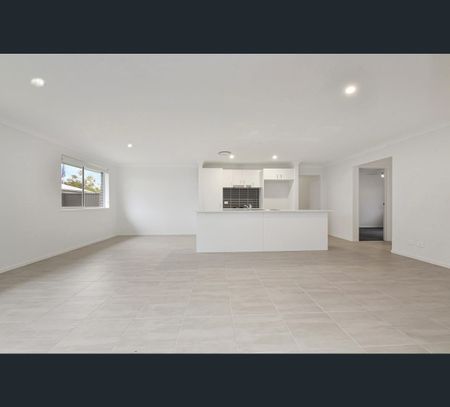 10 Maitland Lane, Cessnock, NSW 2325 - Photo 4