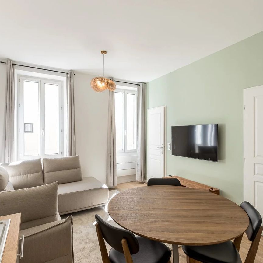 Location Appartement 2 pièces 31m² MARSEILLE 6ème - Photo 1