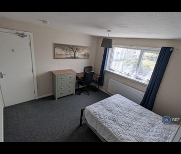 1 bedroom in a house share to rent - Photo 6