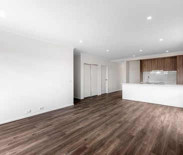 Brand-New Single-Level Home Offering Modern Comfort and Effortless ... - Photo 5