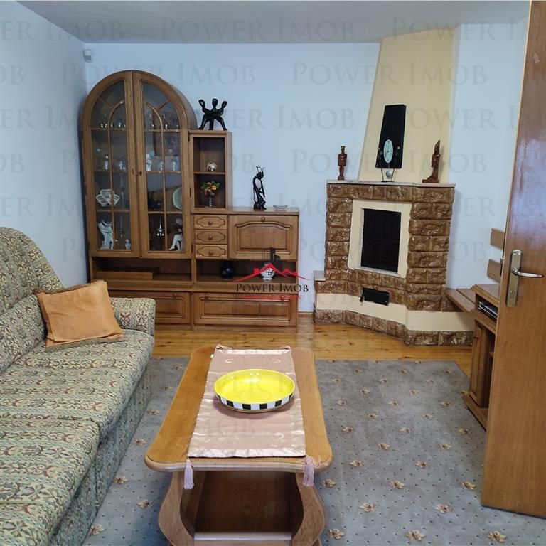 VILA 5 CAMERE, FARA CURTE, GARAJ, CENTRAL, ZONA LIVADA POSTEI - Photo 1