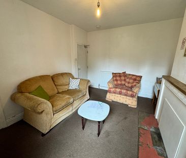 Heworth Place, Heworth - P2132 - Photo 1