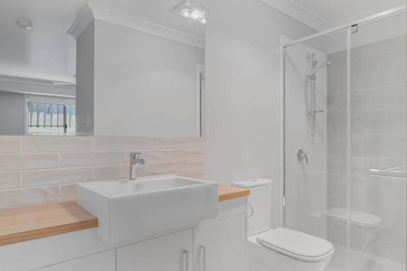 Brand New | Premium 2 Bedroom, 2 Bathroom Living in Newtown - Photo 4