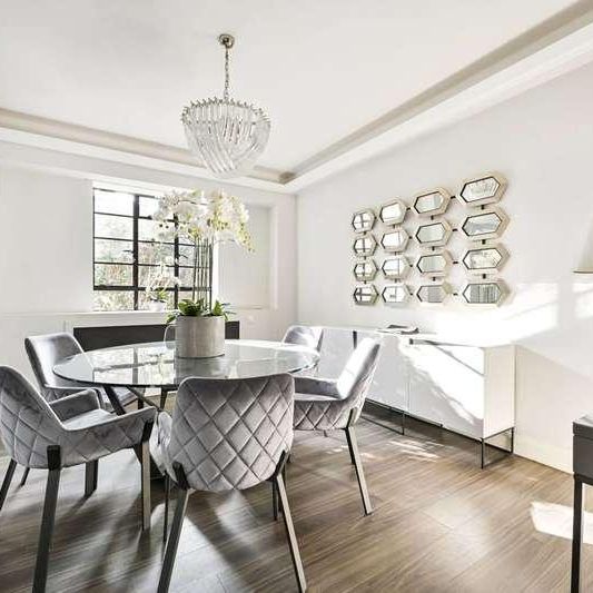 Princes Gate, Knightsbridge, SW7 - Photo 1