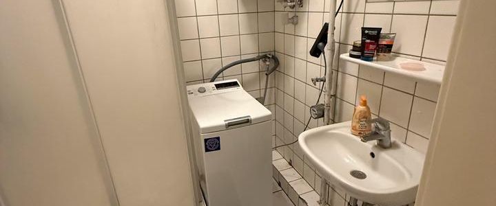 Einer WG-Zimmer in einer 2,5 Zimmer Wohnung. - Foto 1