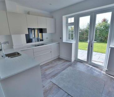 Woolsbridge Road, St. Leonards, Ringwood, BH24 - Photo 4