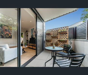 4/102 Colac Road, Highton, Vic 3216 - Photo 4