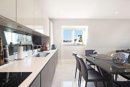 Aspen Place, Bushey Heath, WD23 - Photo 5