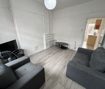 Upper Newborough Street, Burton Stone Lane - P2306 - Photo 1