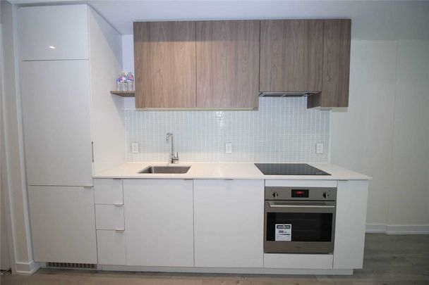 For Lease - 161 Roehampton Avenue Unit# 627, Toronto, Ontario - Photo 1