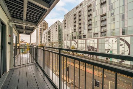 2 bedroom flat to rent - Photo 5