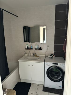 3 pièces - 55,97 m² - 2ème étage - Colocation non autorisée - Photo 1