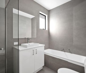 2/18 Mines Road, Ringwood - Photo 3