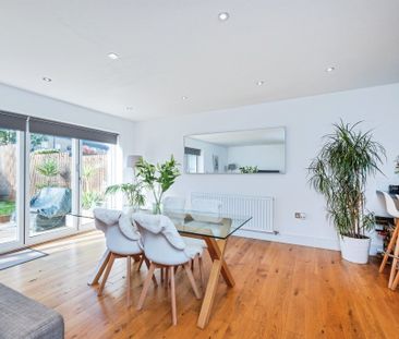 Sollys Way, Towcester - Photo 3