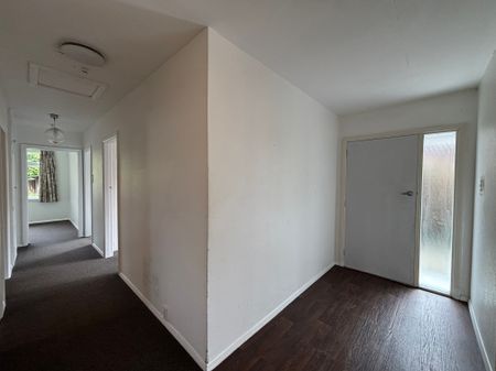 29 Roydvale Ave - Photo 4