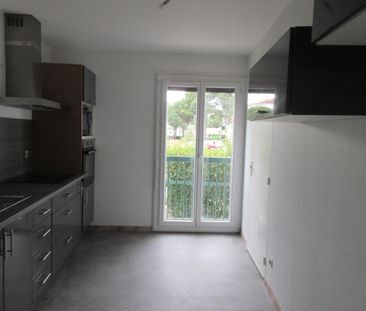 Location Appartement 2 pièces 54m² PERPIGNAN 66100 - Photo 1