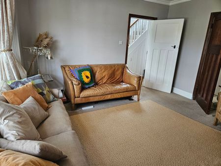 Briton Close - Photo 5