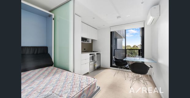 Inner City Living - Photo 1