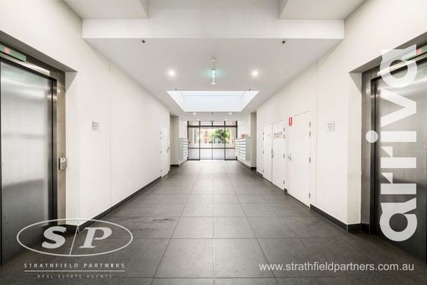 Arriva Strathfield | Huge Luxury 2 Bedroom Apartment - Photo 1