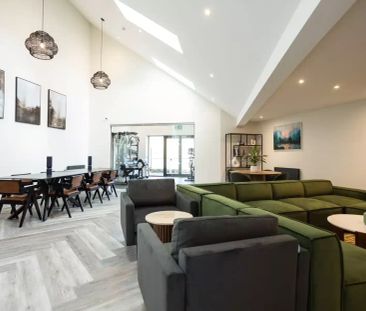 Premium Ensuite - Photo 6