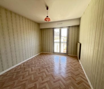 Location Appartement 3 pièces 73m² - Photo 6