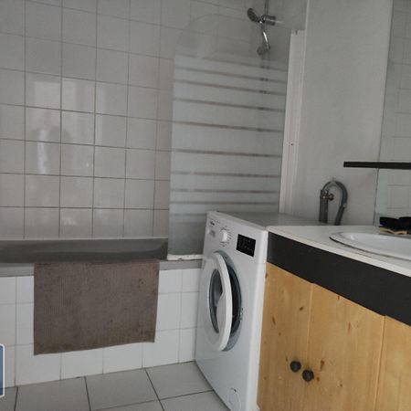 Location Appartement 3 pièces 66m² LOOS 59120 - Photo 3