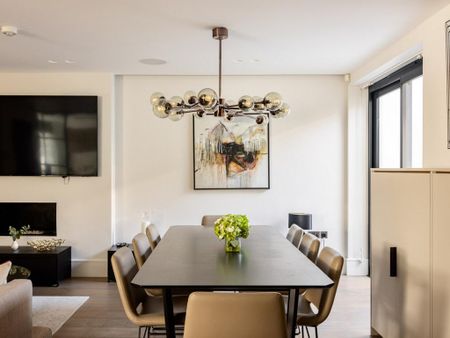 6 bedroom townhouse to rent - Photo 4