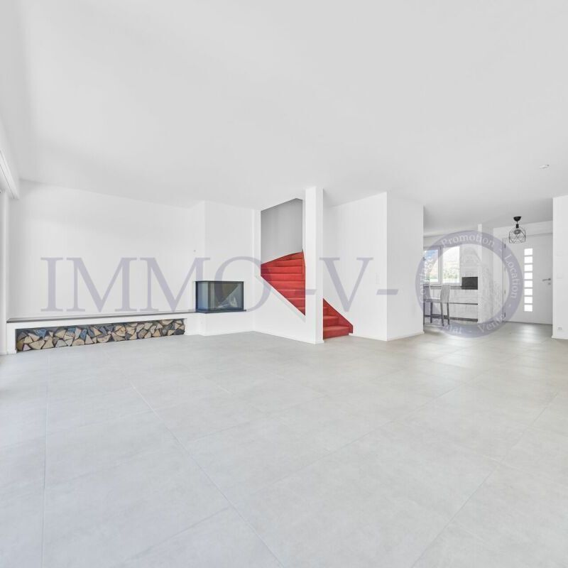 IDEALEMENT SITUEE AU CALME AVEC JARDIN - Photo 1