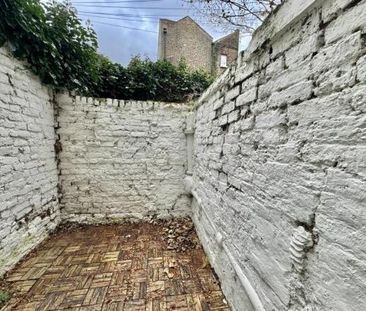 2 bedroom end of terrace house to rent - Photo 4