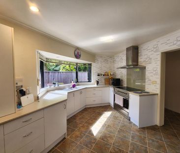 Fabulous Three Bedroom Lynmouth - Photo 5