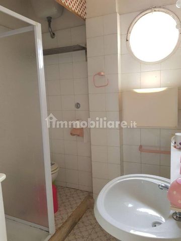 Villa unifamiliare via Forte dei Marmi, Fregene, Fiumicino - Photo 4