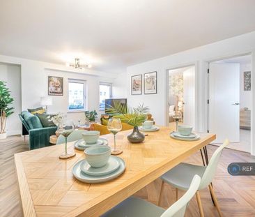 2 bedroom flat to rent - Photo 5