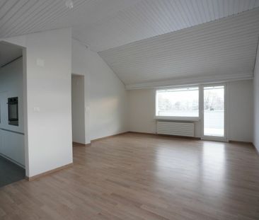 Gemütliche und moderne 3.5 Zimmerwohnung in naturnaher Lage - Photo 5