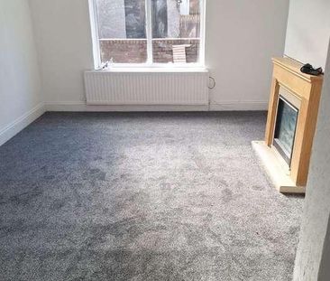 Castle Terrace, Ashington, NE63 - Photo 2