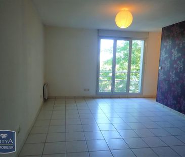 Location Appartement 1 pièce 34m² VILLEFRANCHE SUR SAONE 69400 - Photo 1