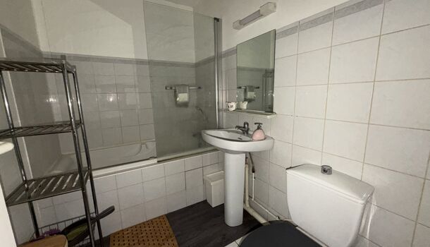 Appartement 2 pièces 34m2 REIMS 491 euros - Photo 1