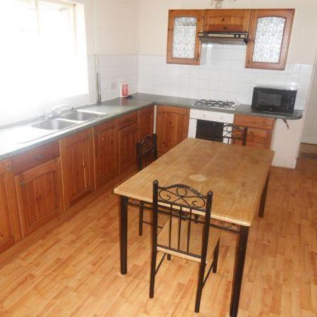 1 bedroom property to rent - Photo 3