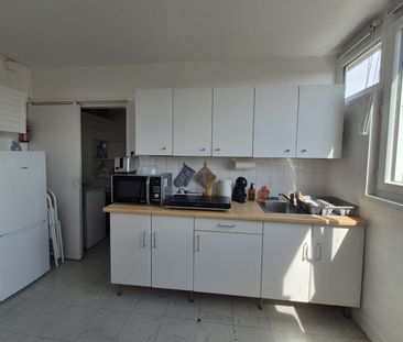 Location Appartement 1 pièce 22m² VALENCIENNES 59300 - Photo 4
