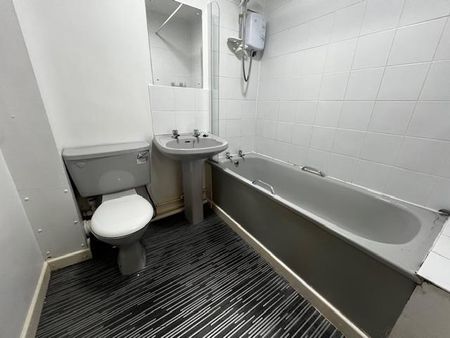 1 bedroom flat to rent - Photo 4