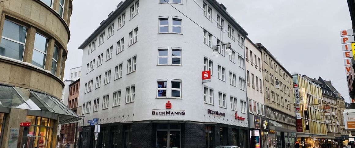 *PROVISIONSFREI* ca. 680  910,00 m² Büro-/Praxisflächen am Ostenhellweg zu vermieten! - Photo 1