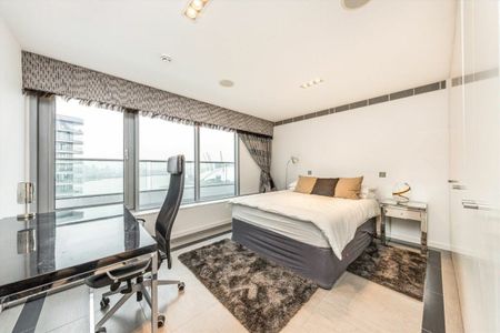 Fairmont Avenue, Canary Wharf, E14 - Photo 5