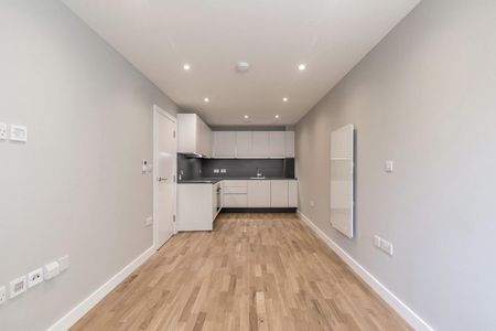 1 bedroom flat to rent - Photo 3