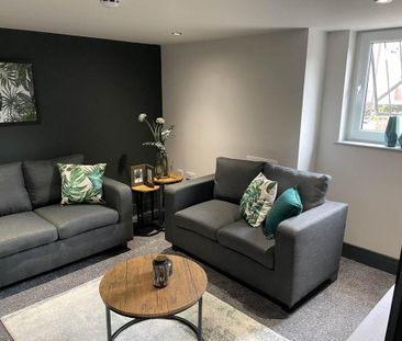 1 bedroom in a house share to rent - Photo 3