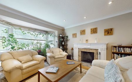 For Lease - 242 Joicey Boulevard, Toronto, Ontario - Photo 3