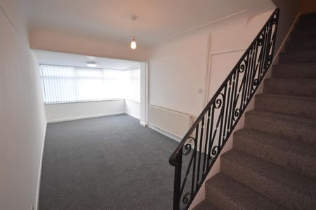 Kingsley Close, Pensby - Photo 3