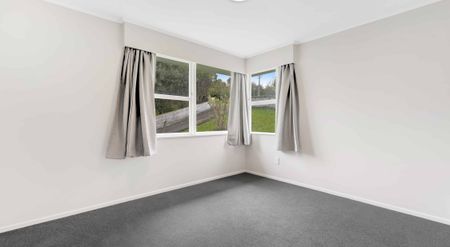 Newly Updated 5 Bedroom Home in Massey - Photo 2