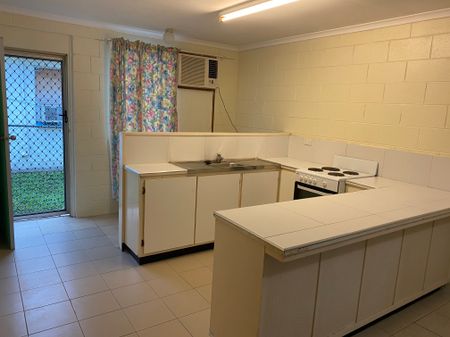 4/11 Maroong Street CURRAJONG - Photo 4