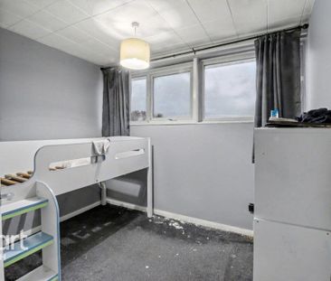 3 bedroom terraced house to rent - Photo 6