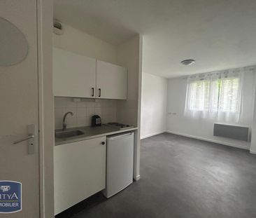 Location Appartement 1 pièce 18m² NOISY LE GRAND 93160 - Photo 2