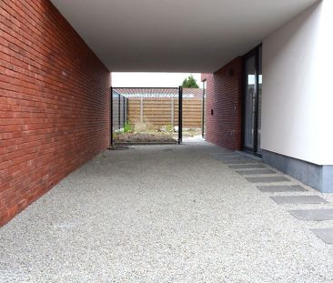 Ruime, energiezuinige woning met 3 slaapkamers in centrum Oostkamp - Photo 5